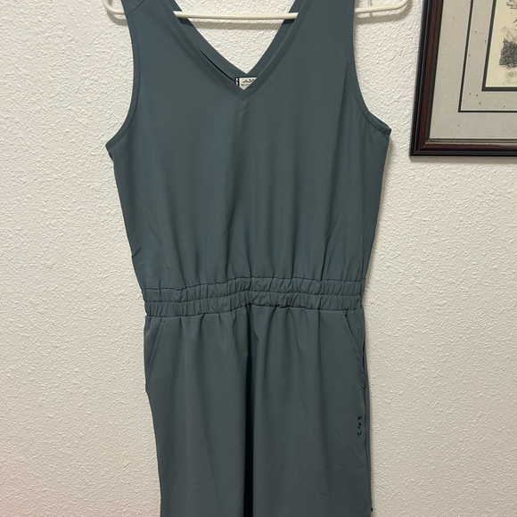 Kavu Outdoor Dress dark gray in a size small - Picture 4 of 8